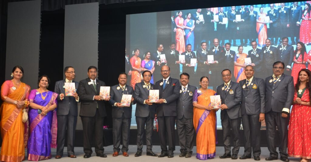 District Cabinet Installation-Pratigya Samaroh