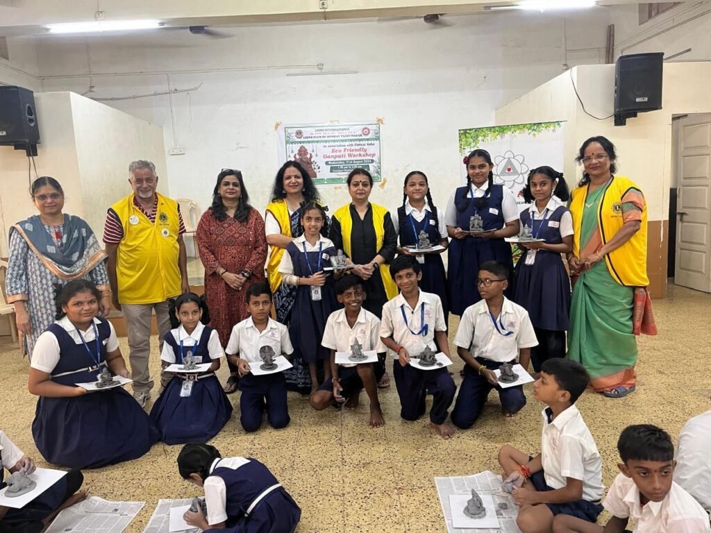 Making Echo Friendly Ganesha Idols Project in School