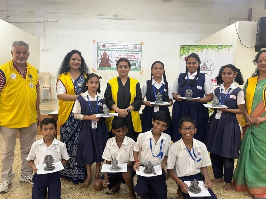 Making Echo Friendly Ganesha Idols Project in School