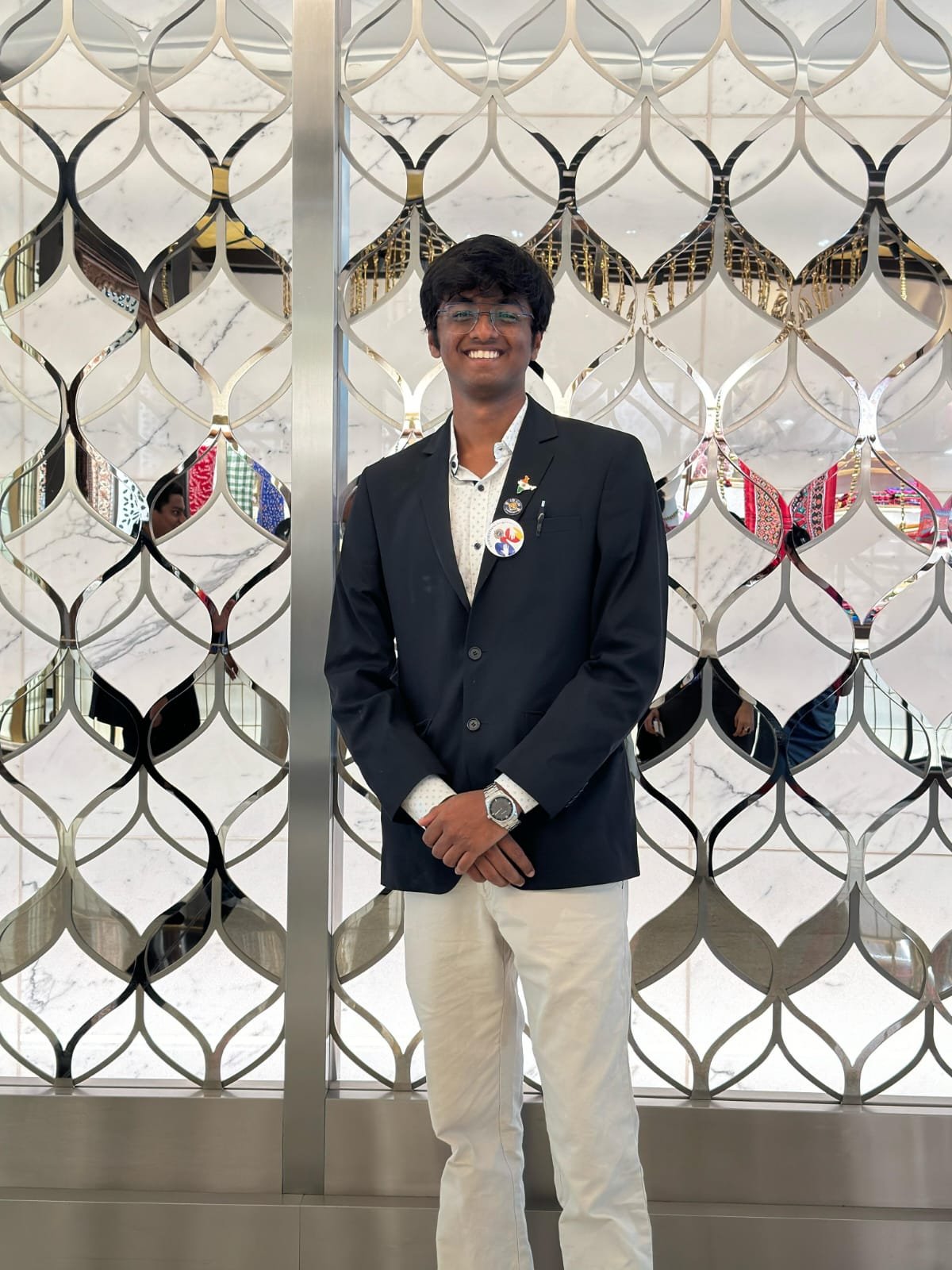 Leo Yogesh Vishwakarma